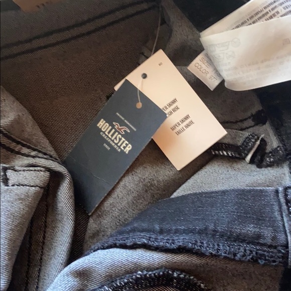Hollister Jeans 👖 - Picture 6 of 7